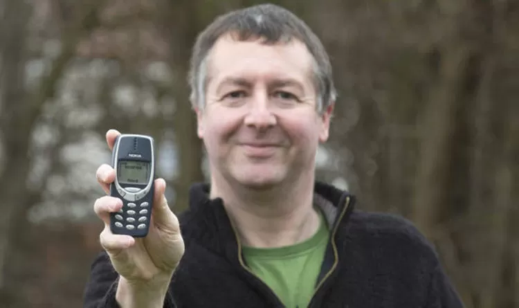 Chiếc Nokia 3310 thất lạc 20 năm, khi tìm lại vẫn còn 70% pin